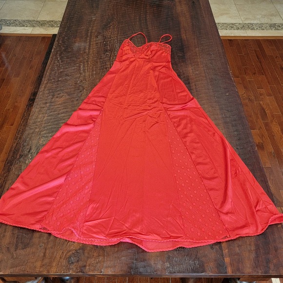 Vintage Joseph Magnin Rene' Red Lingerie Nightgown Floral Lace Trim Small Petite - Picture 3 of 11